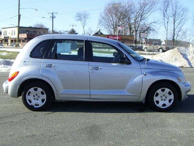 2005 Chrysler PT Cruiser Base