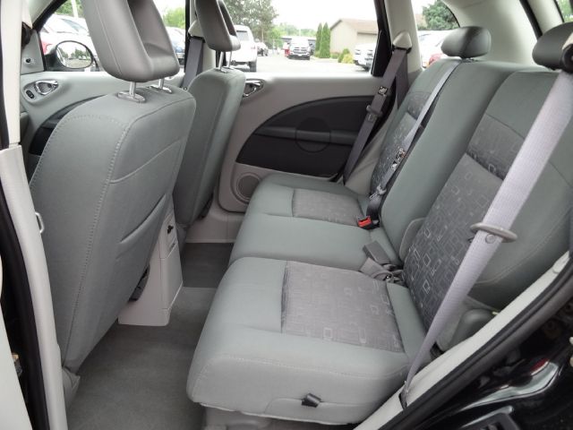 2006 Chrysler PT Cruiser Unknown