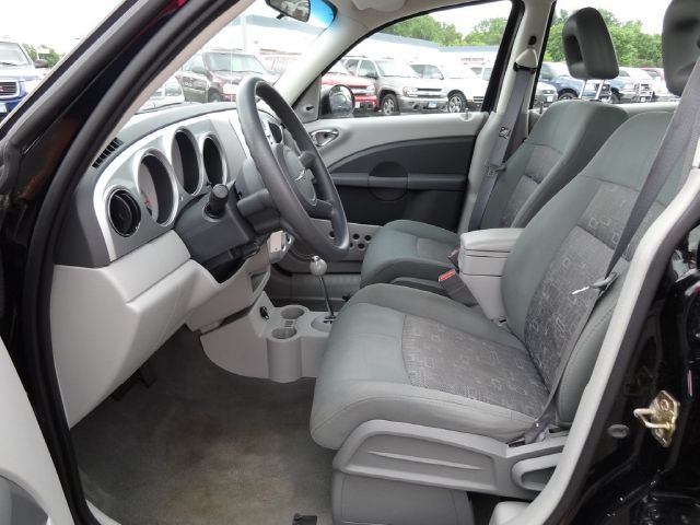 2006 Chrysler PT Cruiser Unknown