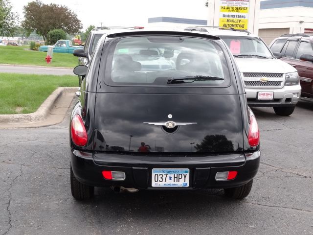 2006 Chrysler PT Cruiser Unknown