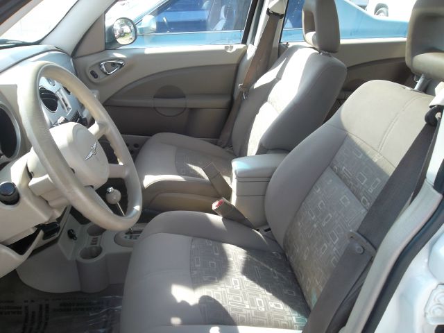 2006 Chrysler PT Cruiser CX W/comfortconvience