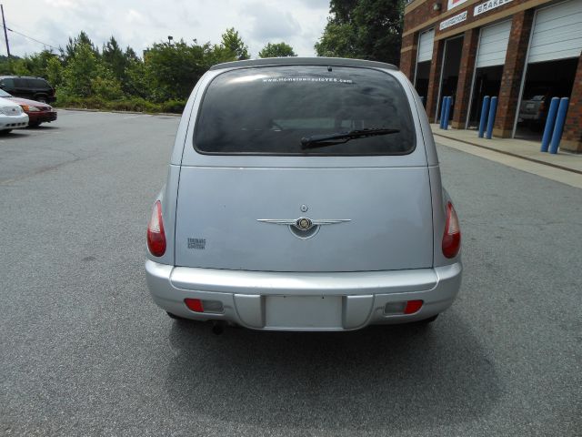 2006 Chrysler PT Cruiser CX W/comfortconvience