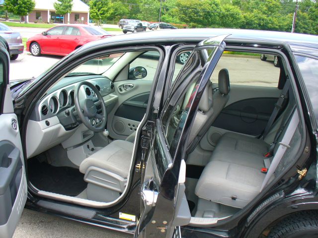 2006 Chrysler PT Cruiser CX W/comfortconvience