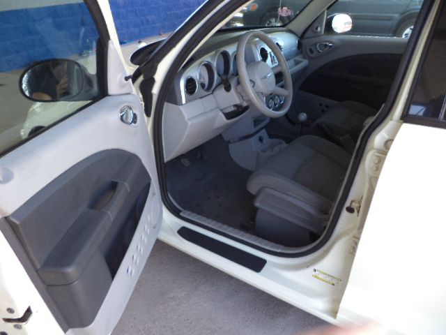 2006 Chrysler PT Cruiser Base