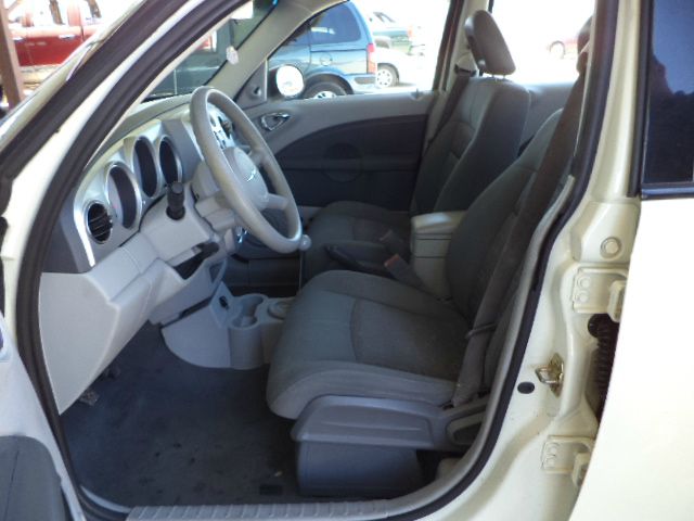 2006 Chrysler PT Cruiser Base