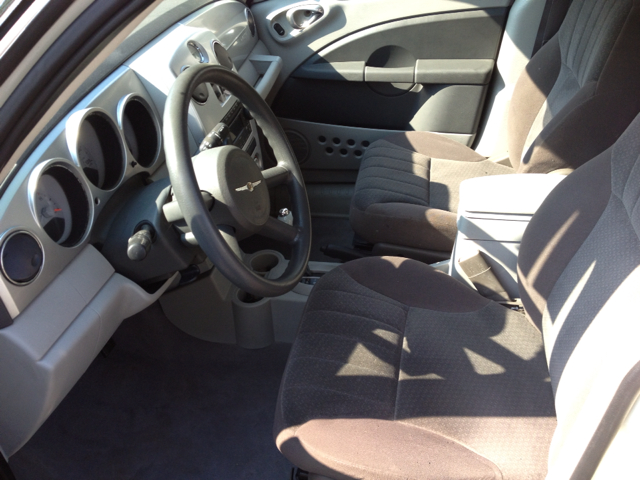 2006 Chrysler PT Cruiser Base