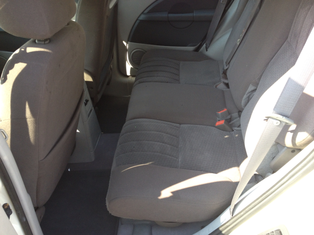 2006 Chrysler PT Cruiser Base