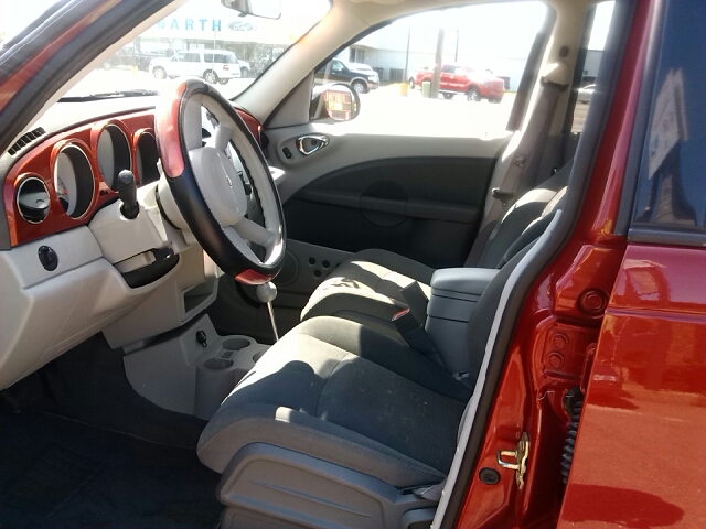 2006 Chrysler PT Cruiser CX W/comfortconvience