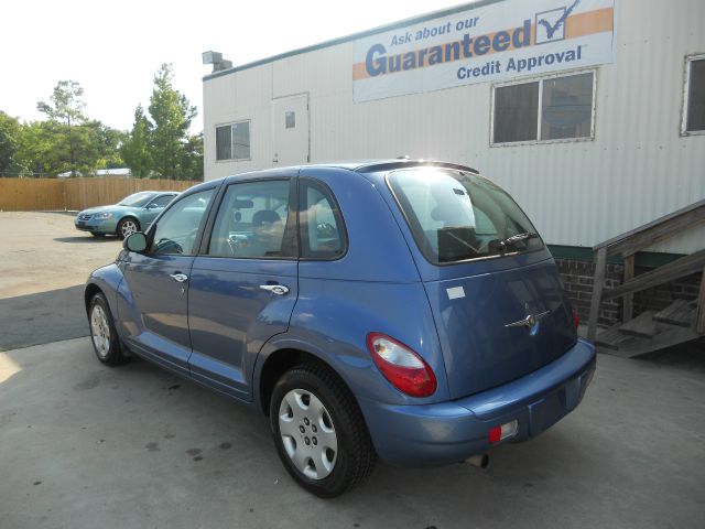 2006 Chrysler PT Cruiser Base