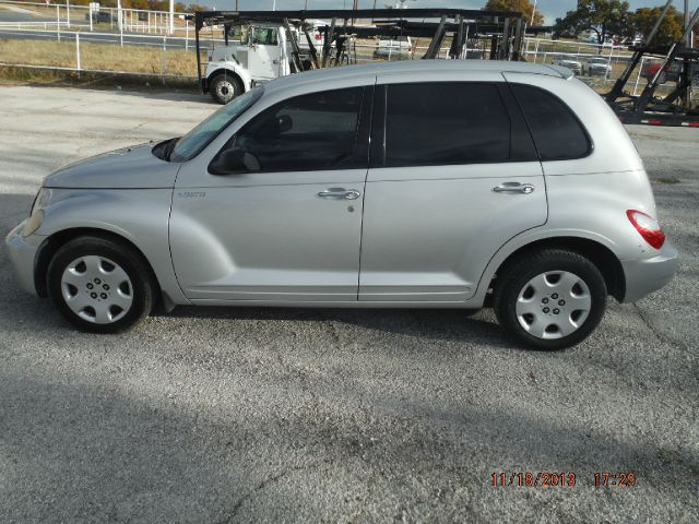 2006 Chrysler PT Cruiser Base