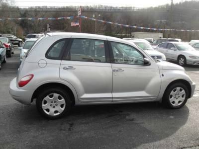 2006 Chrysler PT Cruiser Base