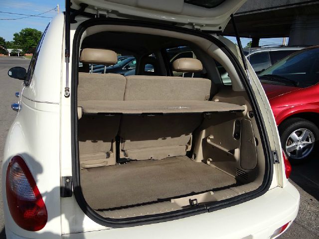 2006 Chrysler PT Cruiser CX W/comfortconvience