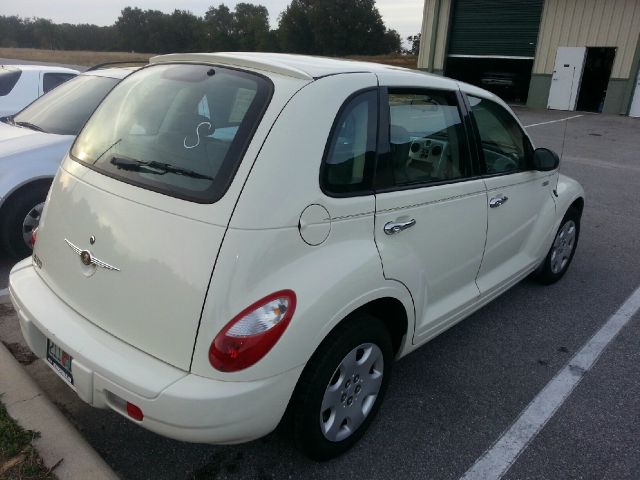 2006 Chrysler PT Cruiser ION 2 Four Door