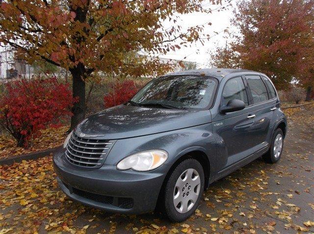 2006 Chrysler PT Cruiser LX Minivan 4D