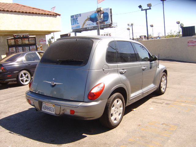 2006 Chrysler PT Cruiser Base