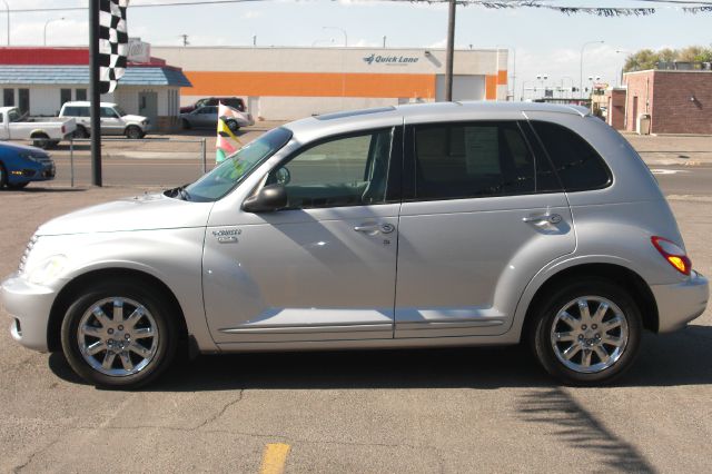 2006 Chrysler PT Cruiser 29