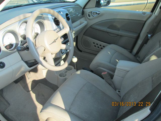 2006 Chrysler PT Cruiser CX W/comfortconvience