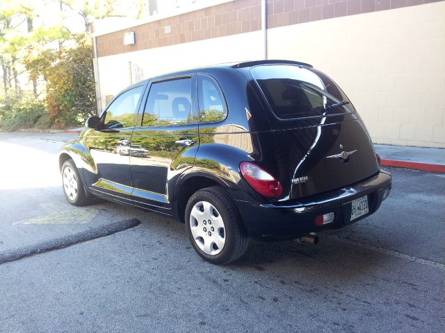 2006 Chrysler PT Cruiser Base