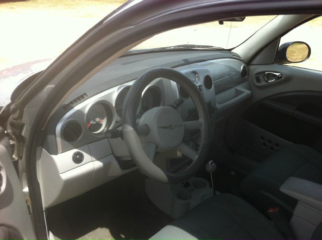 2006 Chrysler PT Cruiser CX W/comfortconvience