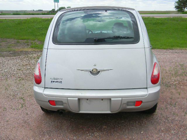2007 Chrysler PT Cruiser Base