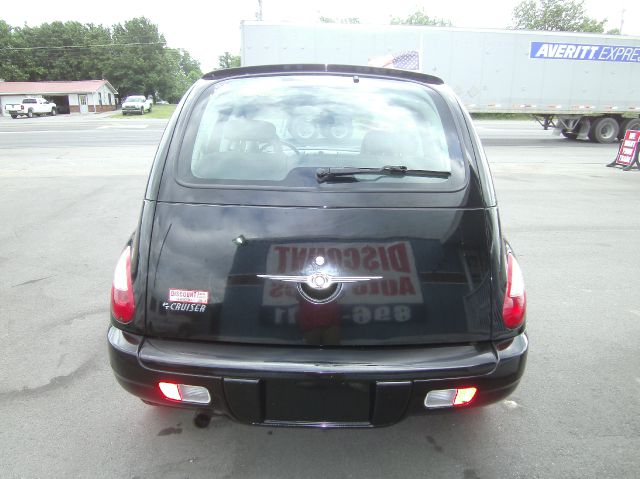 2007 Chrysler PT Cruiser Base