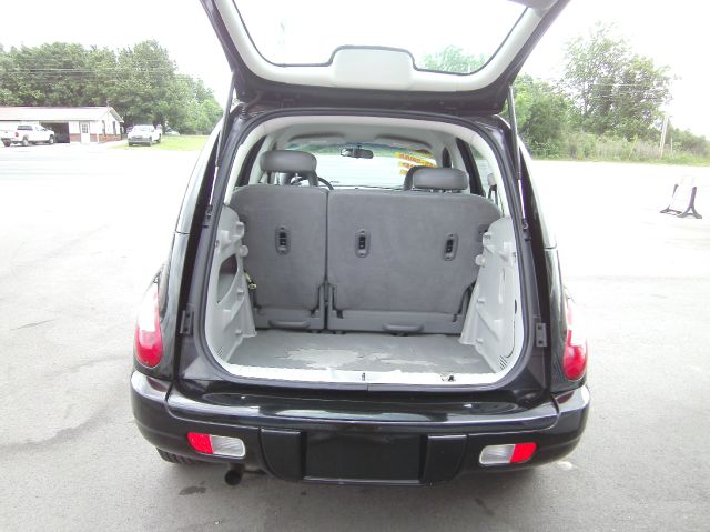 2007 Chrysler PT Cruiser Base