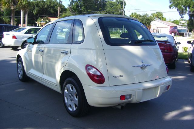 2007 Chrysler PT Cruiser Base