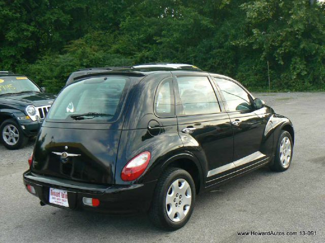 2007 Chrysler PT Cruiser Base