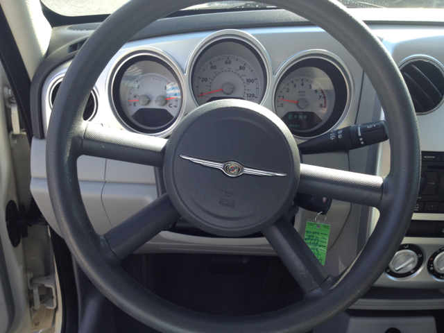 2007 Chrysler PT Cruiser Base