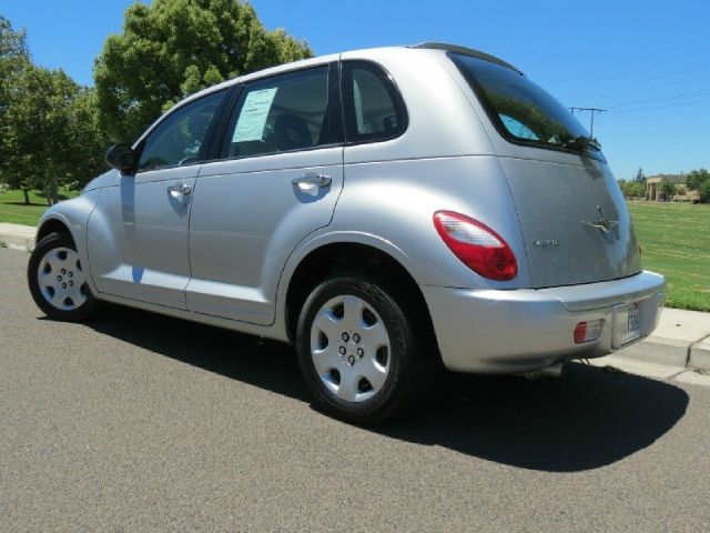 2007 Chrysler PT Cruiser Base