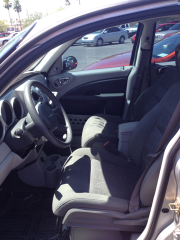 2007 Chrysler PT Cruiser Base