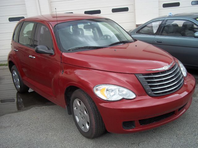 2007 Chrysler PT Cruiser Hybrid XLE, Nav.,. And Leather