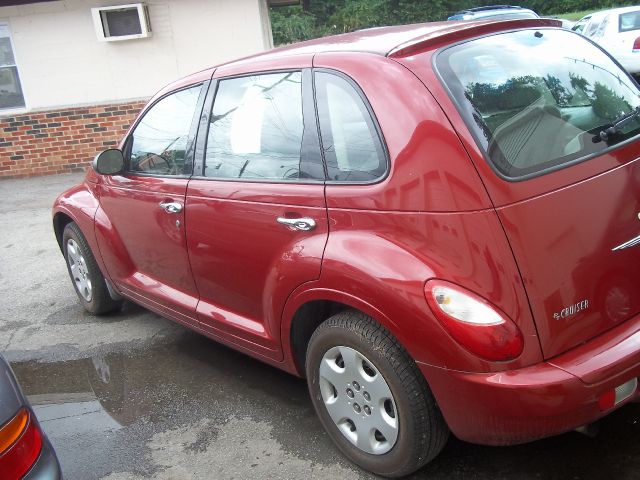 2007 Chrysler PT Cruiser Hybrid XLE, Nav.,. And Leather