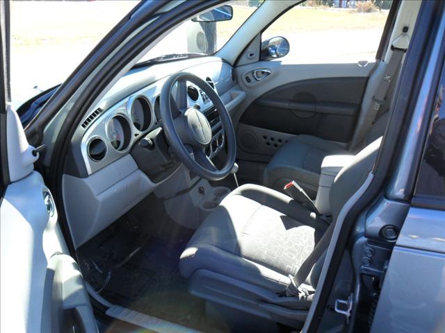 2008 Chrysler PT Cruiser Base