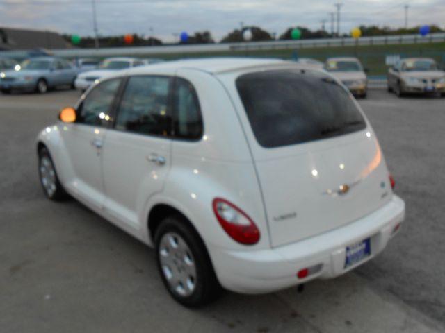 2008 Chrysler PT Cruiser Base