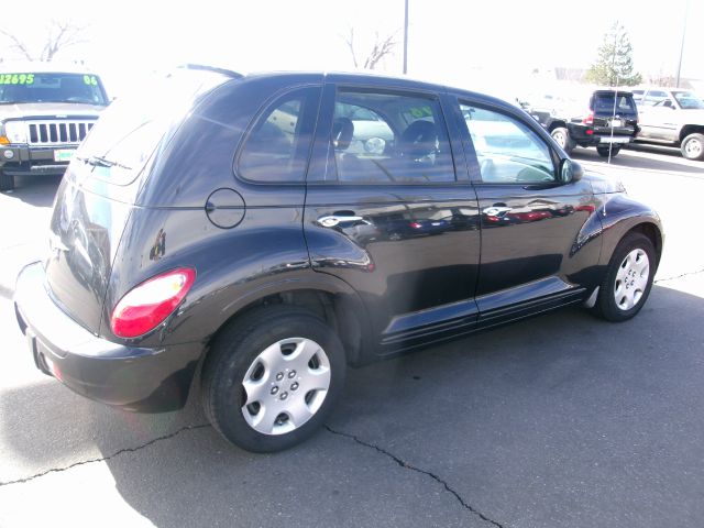 2008 Chrysler PT Cruiser Base