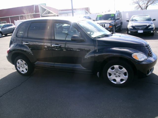 2008 Chrysler PT Cruiser Base