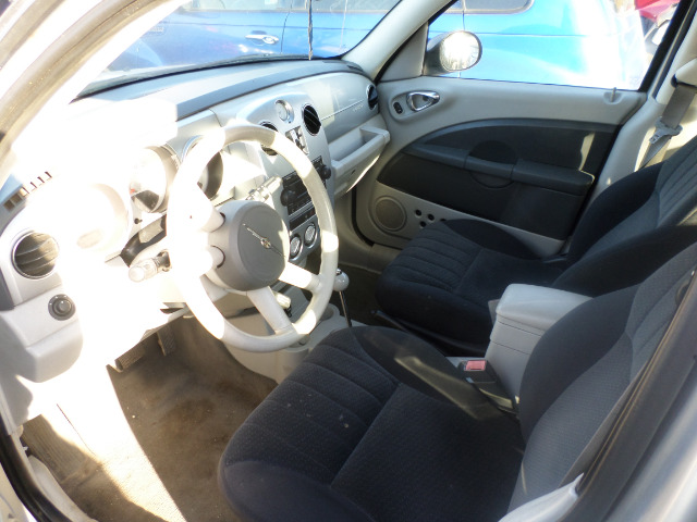 2008 Chrysler PT Cruiser Base