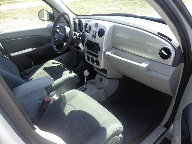 2008 Chrysler PT Cruiser Elk Conversion Van