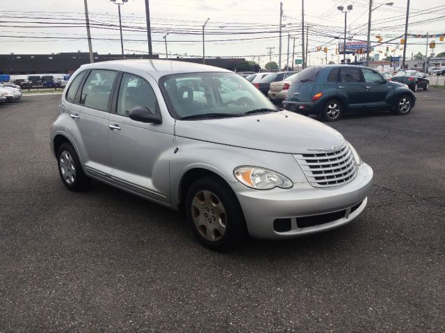 2008 Chrysler PT Cruiser Base