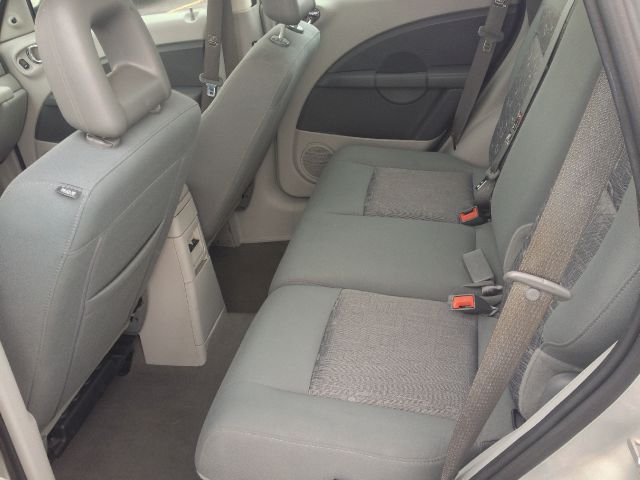 2008 Chrysler PT Cruiser Base