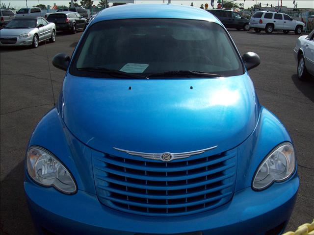 2008 Chrysler PT Cruiser Base