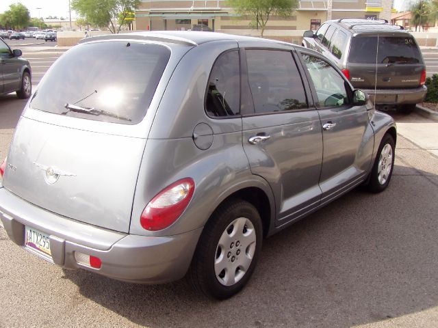 2008 Chrysler PT Cruiser Base