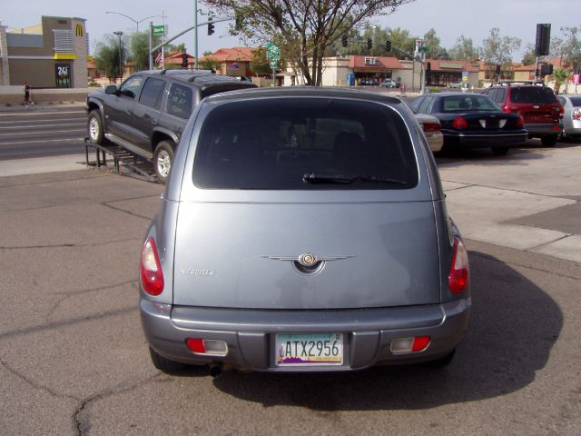 2008 Chrysler PT Cruiser Base