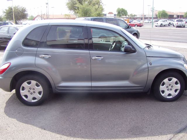 2008 Chrysler PT Cruiser Base