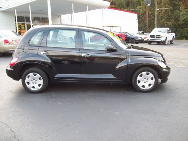 2008 Chrysler PT Cruiser Base