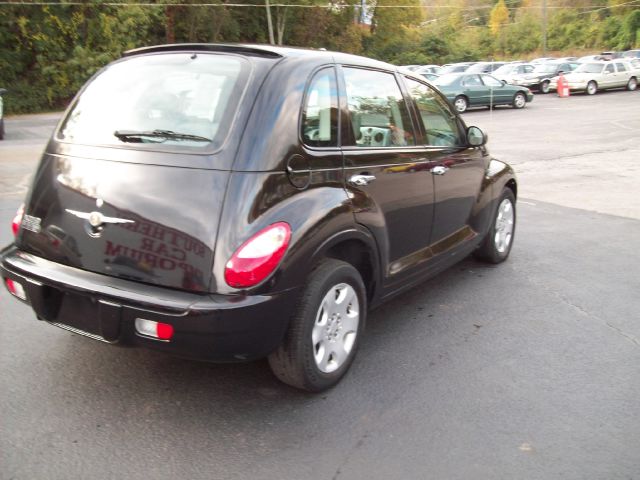 2008 Chrysler PT Cruiser Base