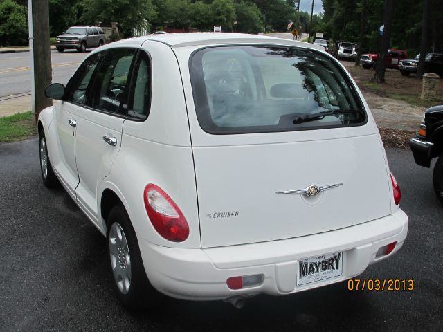 2008 Chrysler PT Cruiser Base