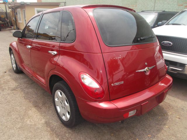 2008 Chrysler PT Cruiser Base