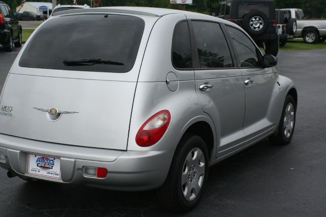 2008 Chrysler PT Cruiser Base